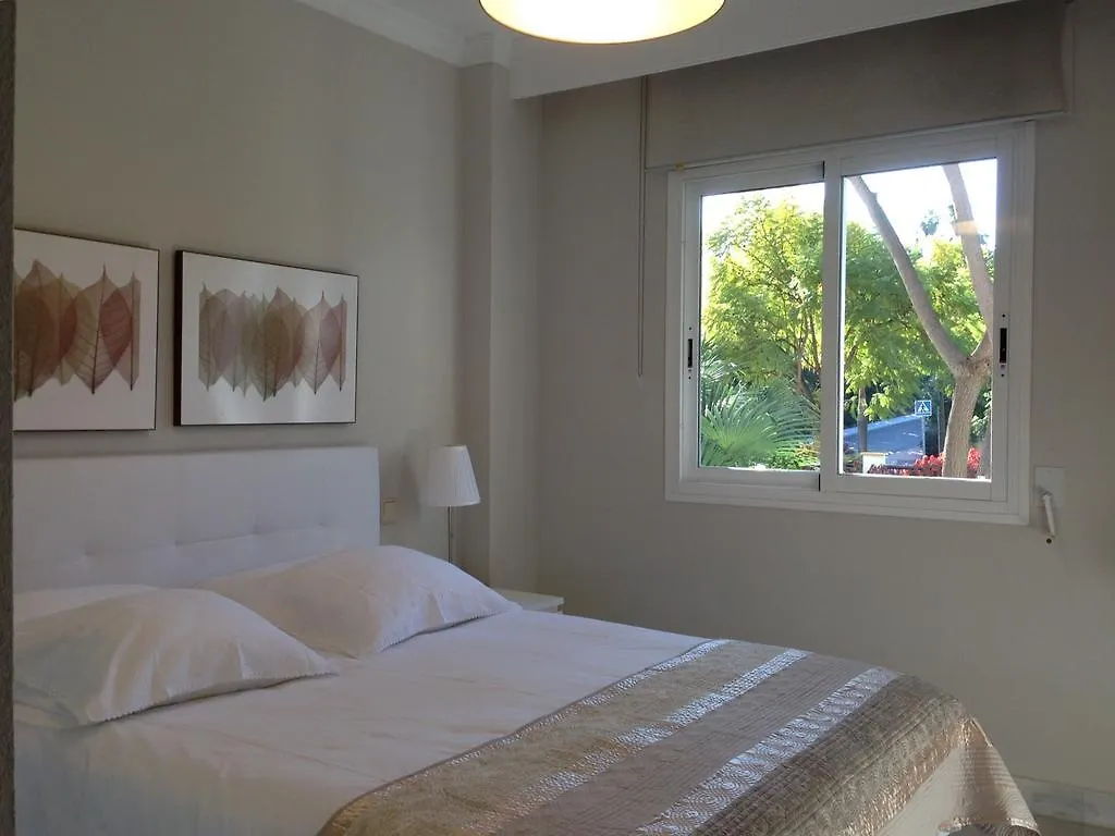 Hotel Dama De Noche Marbella-Puerto Banus 0*, Marbella Španělsko